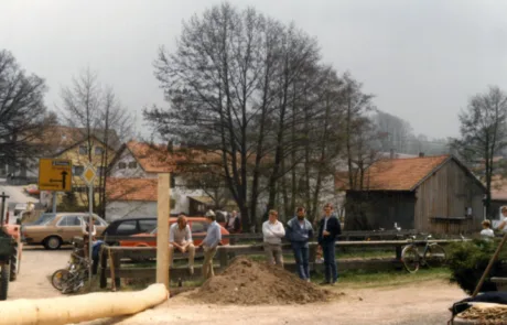 Maibaum aufstellen Ende der 80er