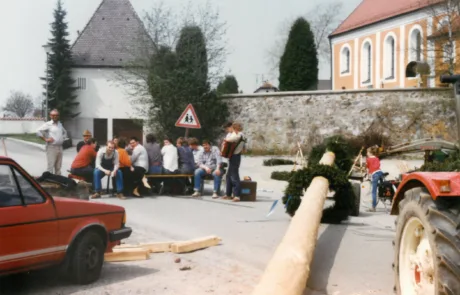 Maibaum aufstellen Ende der 80er