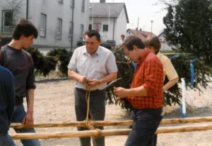 Maibaum aufstellen Ende der 80er